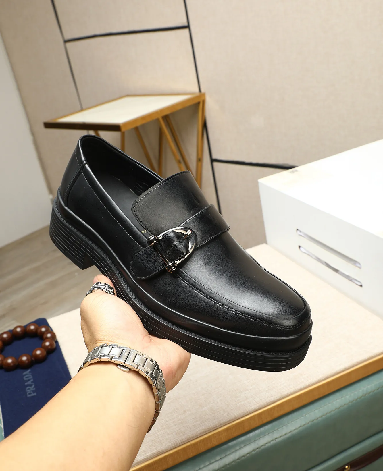 Men's men's shoes 💰540 (water-dyed cow leather) 📛📛PRADA high-end counter's latest formal business leather shoes 👔original and highest quality! Imported from Italy 🇮🇹 first-layer calfskin fabric ➕ cowhide lining Original outsole Formal size: 38➖44 (45 customized)